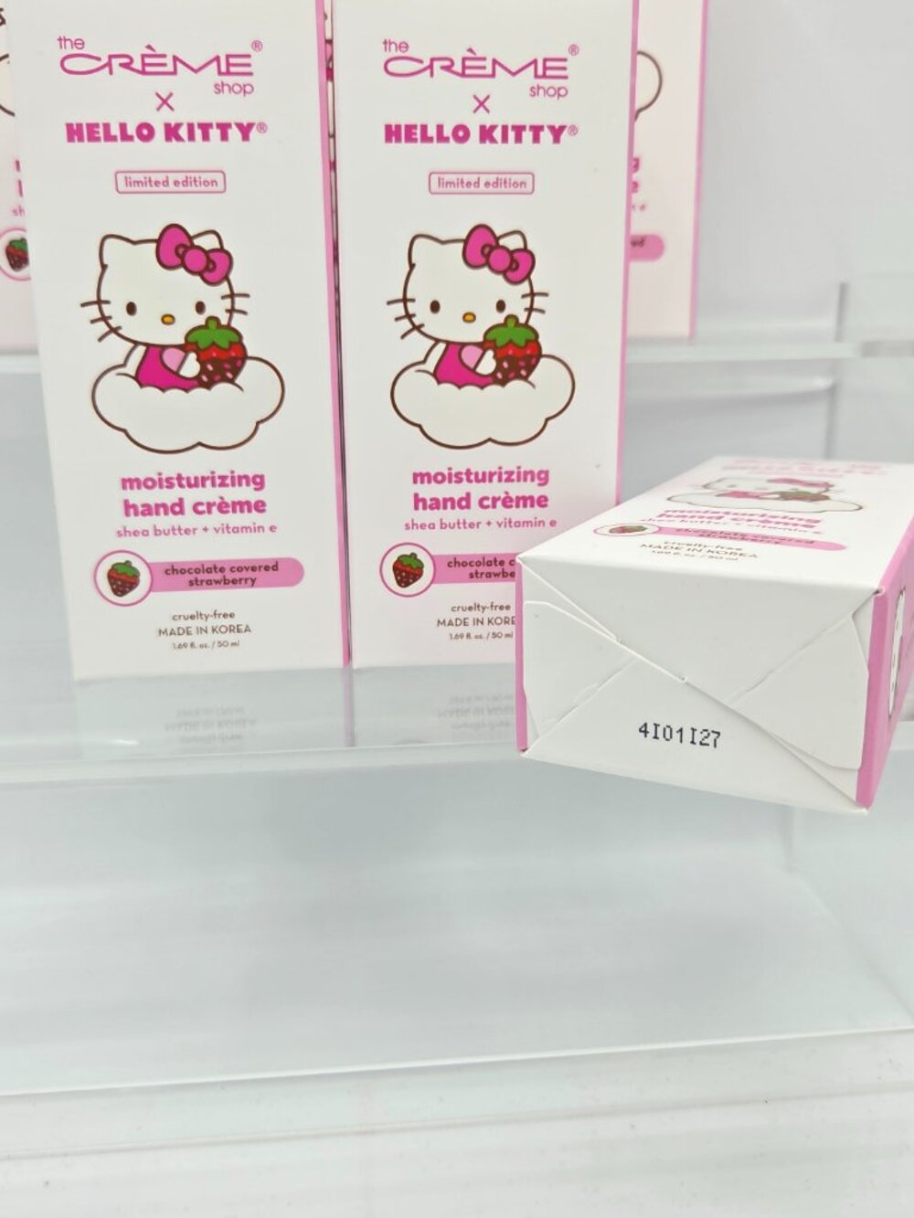 The Crème Shop x Sanrio Hello Kitty Moisturizing Hand Crème - Picture 3 of 5